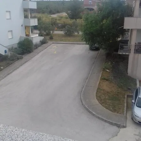 Apartment With A Parking Space Posedarje, Novigrad - 17748 *